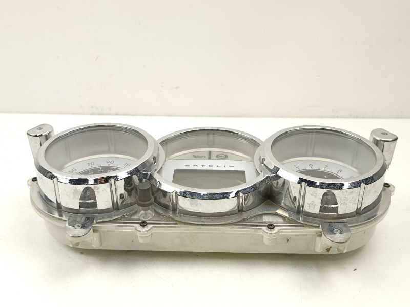 Recambio de cuadro instrumentos para peugeot satelis satelis 250 (j2) referencia OEM IAM 1176814900 503001470203 