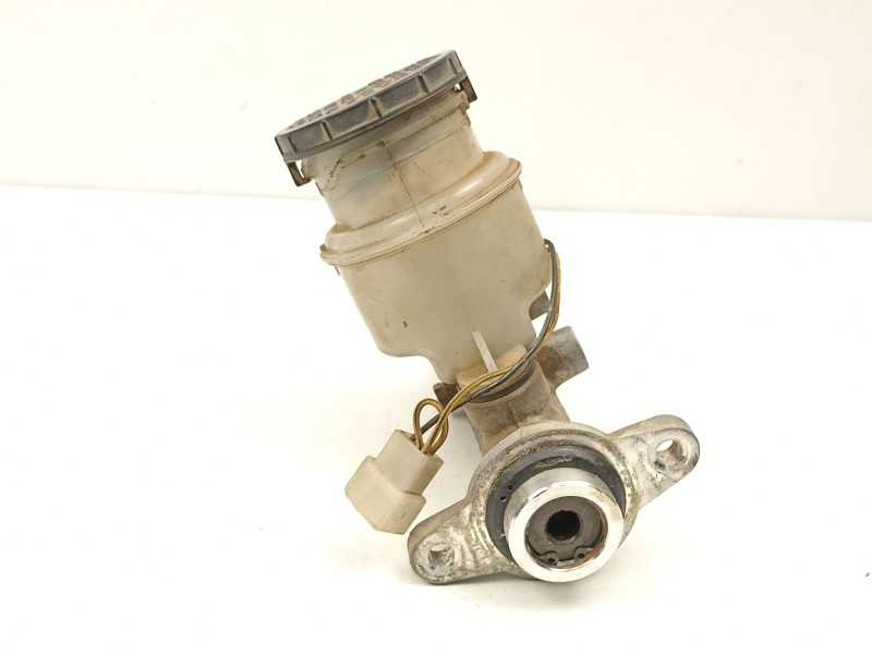 Recambio de bomba de freno para opel frontera 2.3 d -23dtr referencia OEM IAM 97038247  