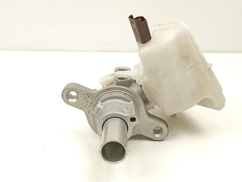 Recambio de bomba de freno para citroën c4 ii (nc_) 1.2 thp 110 referencia OEM IAM 4601Y4  