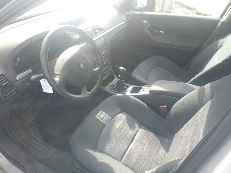 Recambio de carroceria para renault laguna ii (bg0/1_) 1.9 dci (bg1a, bg1v) referencia OEM IAM   