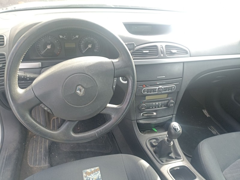 Recambio de carroceria para renault laguna ii (bg0/1_) 1.9 dci (bg1a, bg1v) referencia OEM IAM   