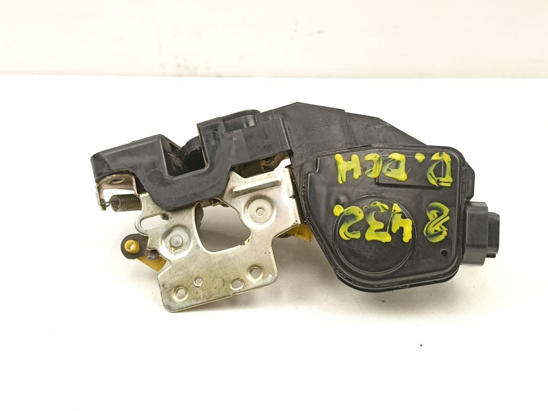 Recambio de cerradura puerta delantera derecha para hyundai trajet (fo) 2.0 crdi referencia OEM IAM 813203A000  