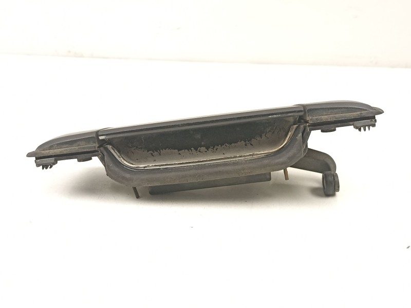 Recambio de manilla trasera izquierda para bmw 5 (e34) 525 td referencia OEM IAM 51228138951  