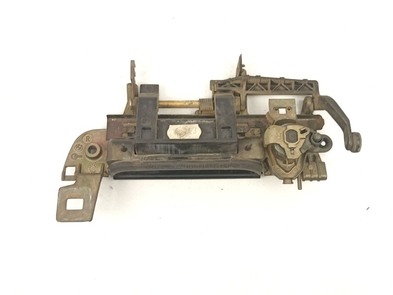 Recambio de manilla delantera derecha para bmw 5 (e34) 525 td referencia OEM IAM 51218148618  