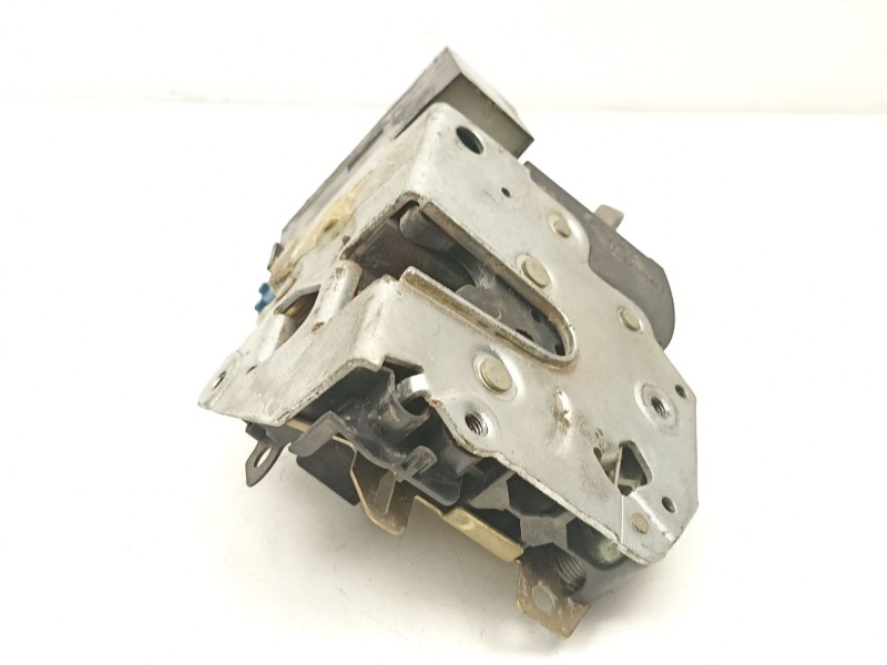 Recambio de cerradura puerta trasera derecha para bmw 5 (e34) 525 td referencia OEM IAM 8138928  