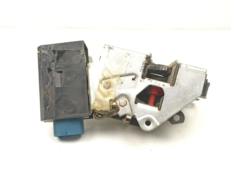 Recambio de cerradura puerta trasera derecha para bmw 5 (e34) 525 td referencia OEM IAM 8138928  