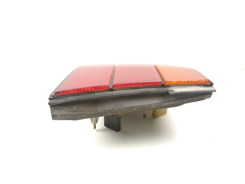 Recambio de piloto trasero izquierdo para bmw 5 (e34) 525 td referencia OEM IAM 63211384009  