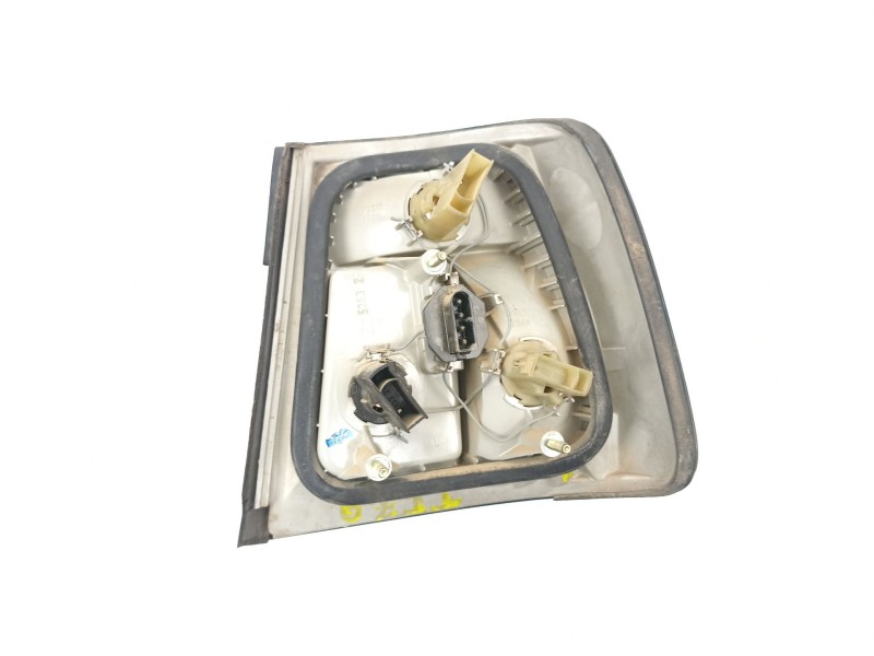 Recambio de piloto trasero izquierdo para bmw 5 (e34) 525 td referencia OEM IAM 63211384009  