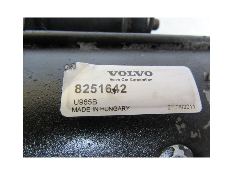 Recambio de motor arranque : volvo s40 : 1.9 td /d4192t2 (95,17cv) [2000] para volvo s40 1.9 td /d4192t2 referencia OEM IAM 8251