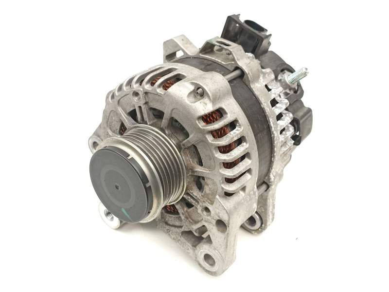 Recambio de alternador para hyundai i20 iii (bc3, bi3) 1.2 referencia OEM IAM 3730007500 61008428 