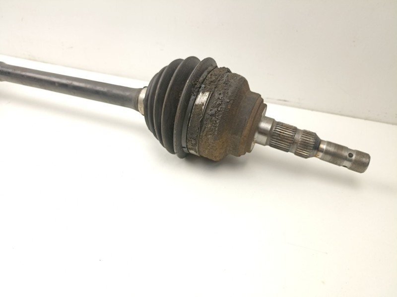 Recambio de transmision delantera derecha para opel astra g sedán (t98) 2.0 di (f69) referencia OEM IAM 93184260  