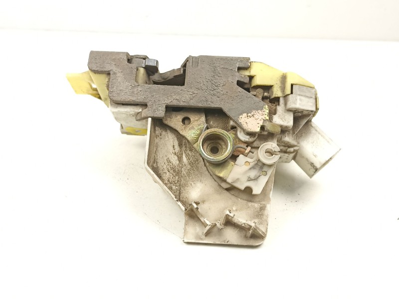 Recambio de cerradura puerta trasera derecha para ford focus i (daw, dbw) 1.8 di / tddi referencia OEM IAM XS41A26412BH  