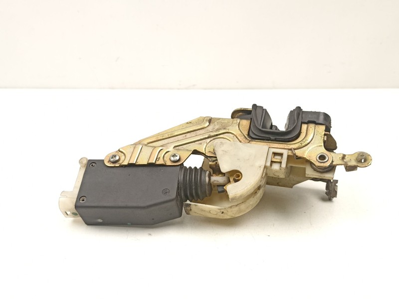 Recambio de cerradura puerta delantera izquierda para opel astra 1.6 g referencia OEM IAM 90449019  