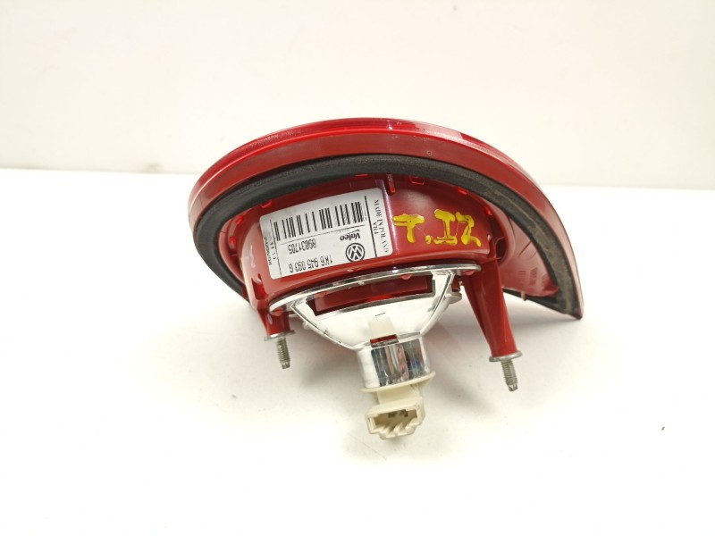 Recambio de piloto porton izquierdo para volkswagen golf v (1k1) 1.9 tdi referencia OEM IAM 1K6945093G 89031705 