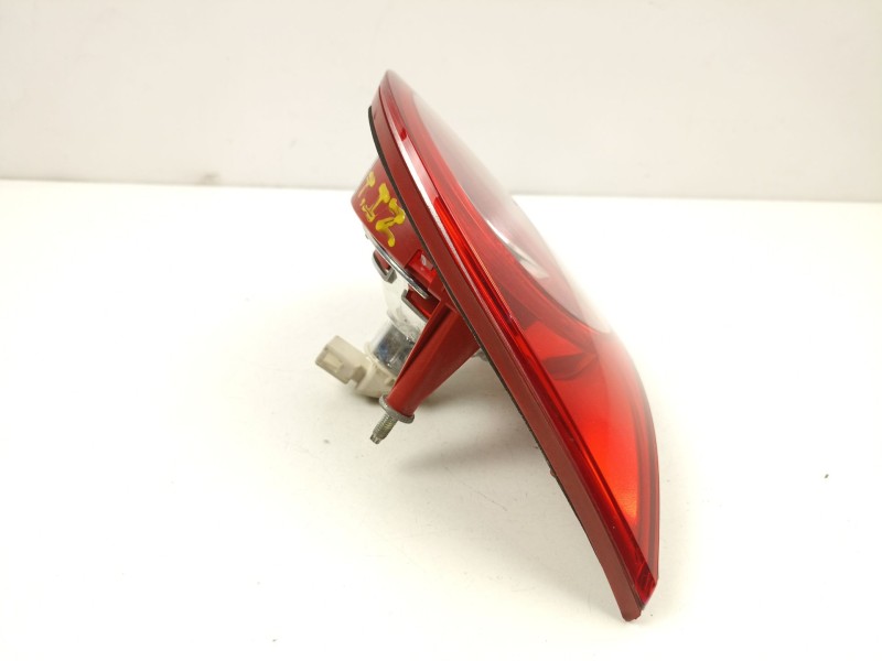 Recambio de piloto porton izquierdo para volkswagen golf v (1k1) 1.9 tdi referencia OEM IAM 1K6945093G 89031705 