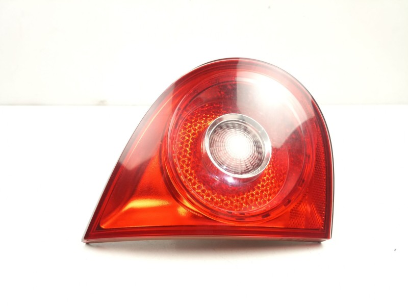 Recambio de piloto porton izquierdo para volkswagen golf v (1k1) 1.9 tdi referencia OEM IAM 1K6945093G 89031705 