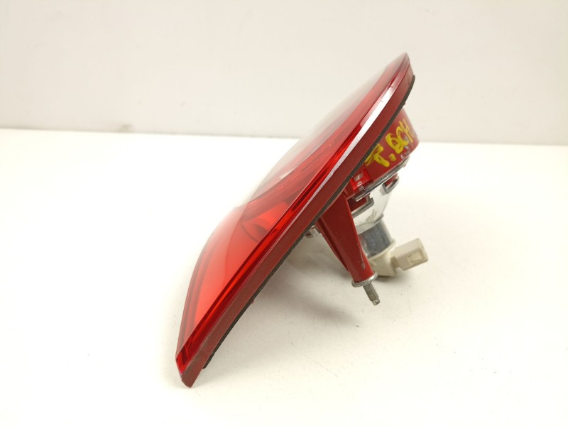 Recambio de piloto porton derecho para volkswagen golf v (1k1) 1.9 tdi referencia OEM IAM 1K6945094G 89031778 