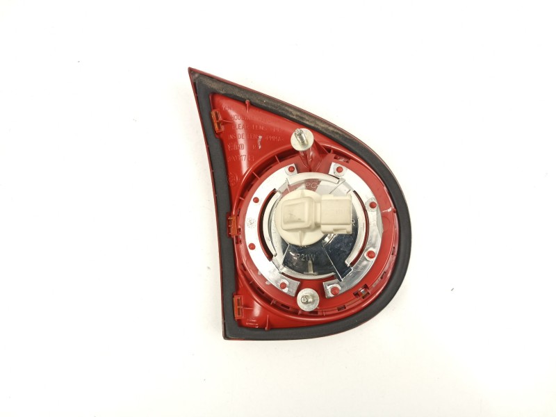 Recambio de piloto porton derecho para volkswagen golf v (1k1) 1.9 tdi referencia OEM IAM 1K6945094G 89031778 