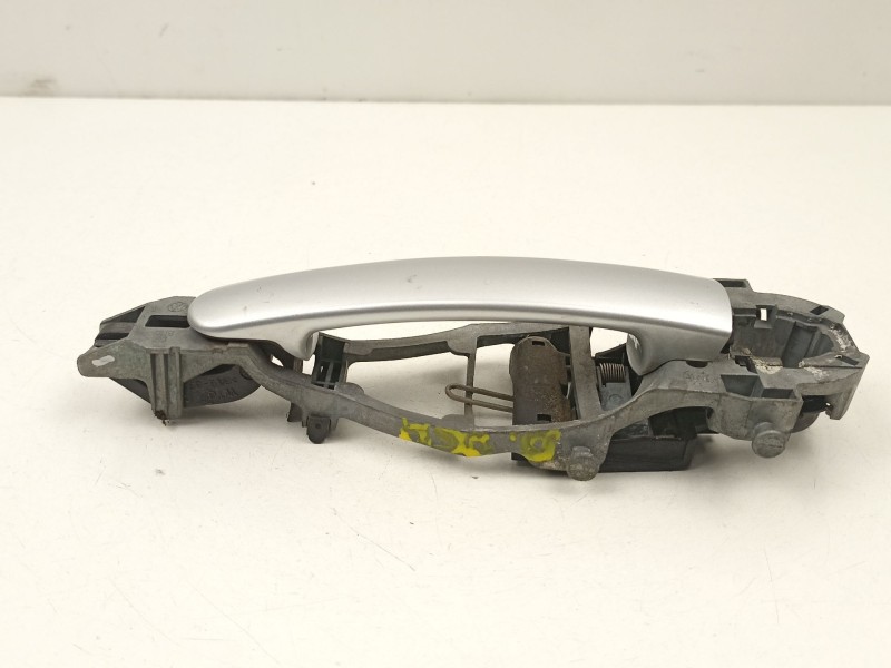 Recambio de manilla delantera izquierda para volkswagen golf v (1k1) 1.9 tdi referencia OEM IAM 1K0837885A  