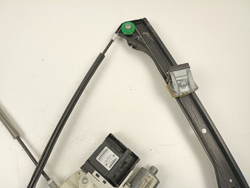 Recambio de elevalunas delantero derecho para volkswagen golf v (1k1) 1.9 tdi referencia OEM IAM 1K4837402S  1K0959792J