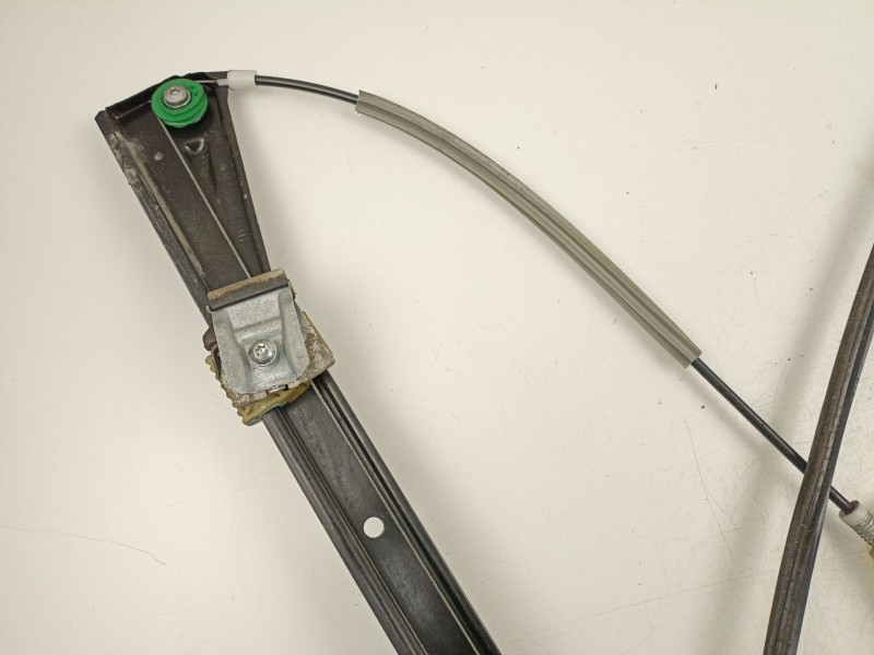 Recambio de elevalunas delantero derecho para volkswagen golf v (1k1) 1.9 tdi referencia OEM IAM 1K4837402S  1K0959792J