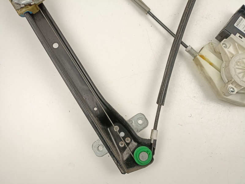 Recambio de elevalunas delantero derecho para volkswagen golf v (1k1) 1.9 tdi referencia OEM IAM 1K4837402S  1K0959792J