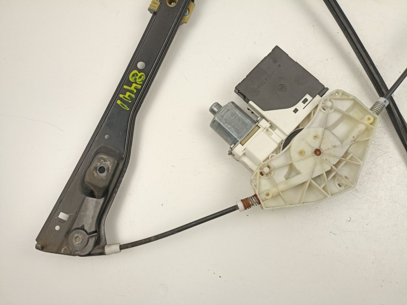 Recambio de elevalunas delantero derecho para volkswagen golf v (1k1) 1.9 tdi referencia OEM IAM 1K4837402S  1K0959792J