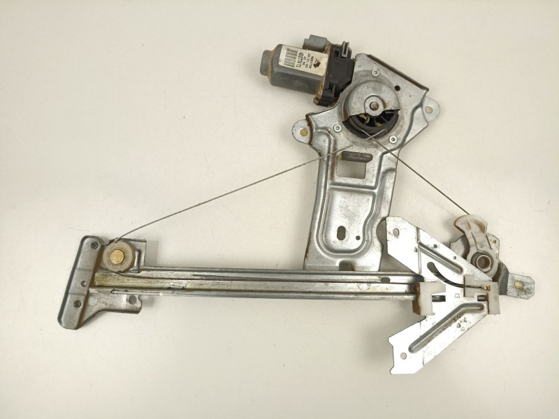 Recambio de elevalunas trasero derecho para citroën xsara (n1) 1.6 16v referencia OEM IAM 922483  