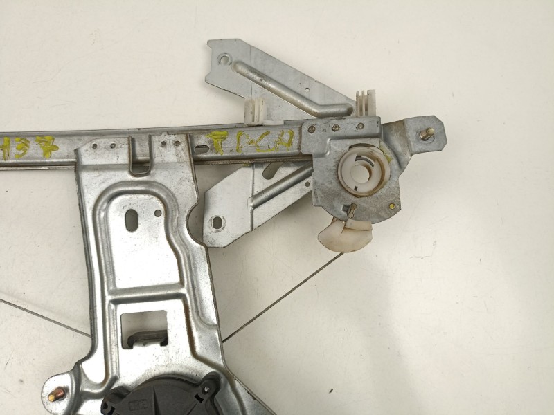 Recambio de elevalunas trasero derecho para citroën xsara (n1) 1.6 16v referencia OEM IAM 922483  