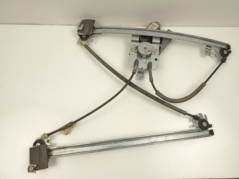 Recambio de elevalunas delantero derecho para citroën xsara (n1) 1.6 16v referencia OEM IAM 9222L1  