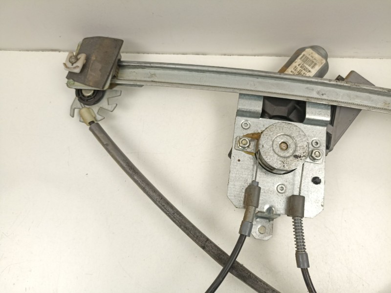 Recambio de elevalunas delantero derecho para citroën xsara (n1) 1.6 16v referencia OEM IAM 9222L1  