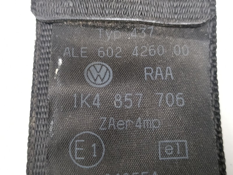 Recambio de cinturon seguridad delantero derecho para volkswagen golf v 1.9 tdi bxe - 1k - 5v referencia OEM IAM 1K4857706  