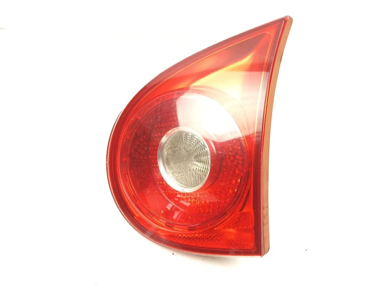 Recambio de piloto porton derecho para volkswagen golf 2.0 tdi referencia OEM IAM 1K6945094G 89031778 