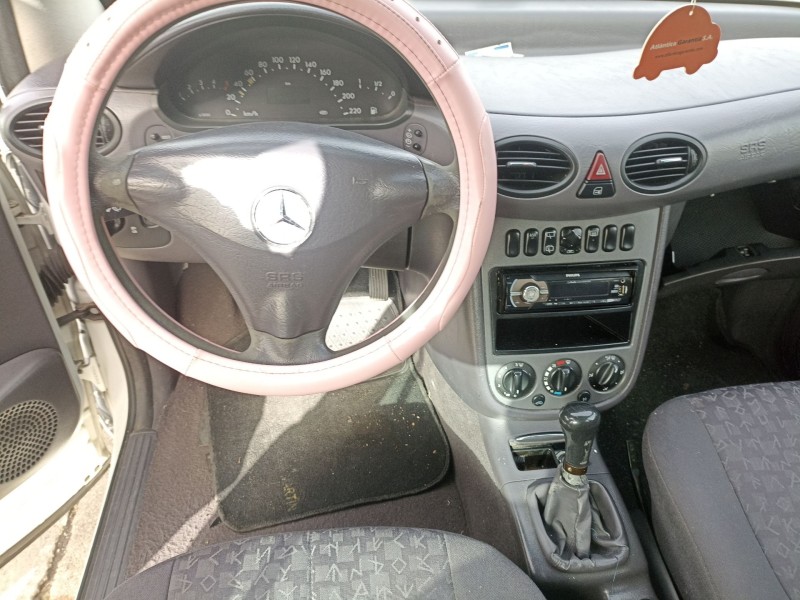 mercedes-benz clase a (w168) del año 2001