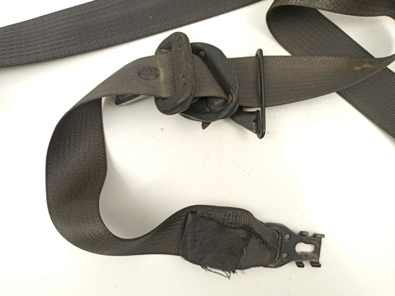 Recambio de cinturon seguridad delantero derecho para opel insignia 2.0 cdti ( 160 cv ) referencia OEM IAM 12848367  