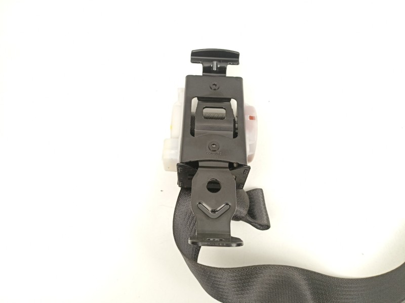 Recambio de cinturon seguridad trasero izquierdo para opel insignia 2.0 cdti ( 160 cv ) referencia OEM IAM 13288436  