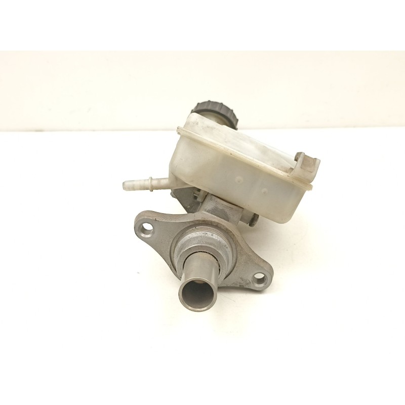 Recambio de bomba de freno para ford fiesta referencia OEM IAM 4S612140KF  