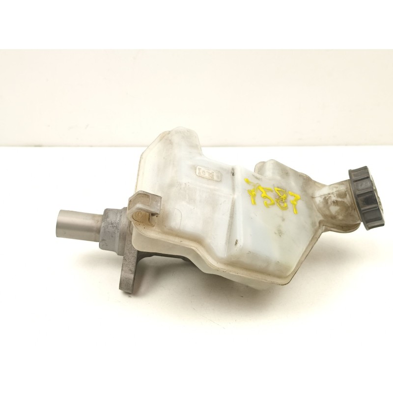 Recambio de bomba de freno para ford fiesta referencia OEM IAM 4S612140KF  