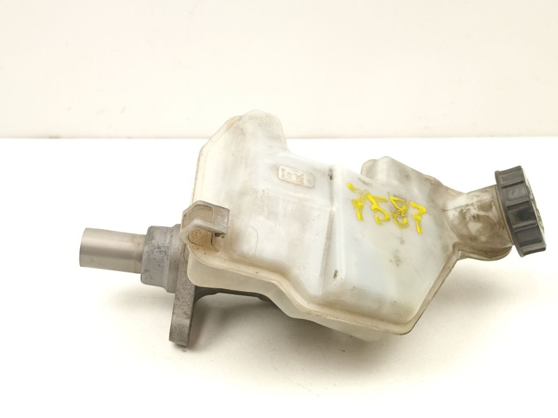 Recambio de bomba de freno para ford fiesta referencia OEM IAM 4S612140KF  