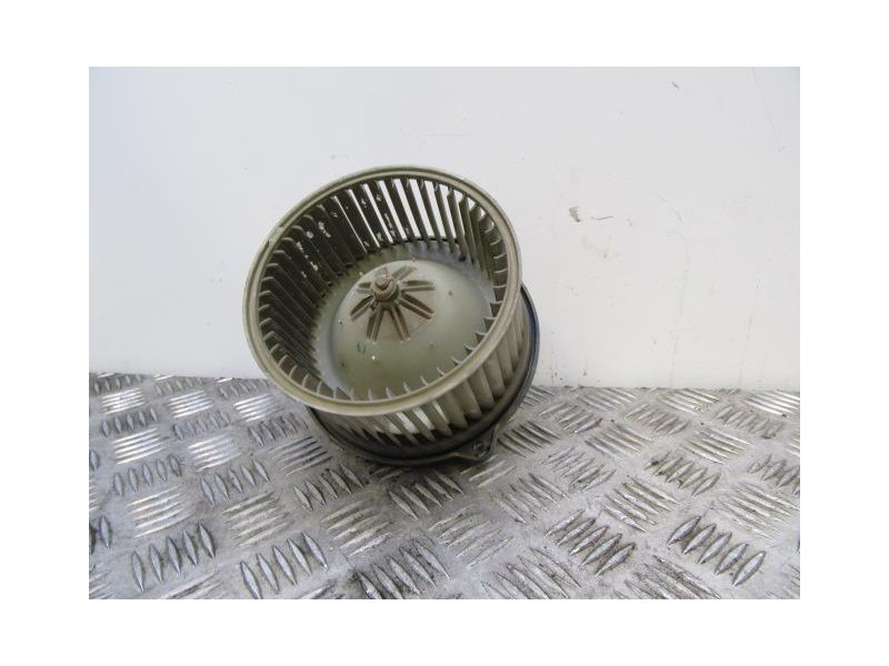 Recambio de motor calefaccion : toyota avensis : 2.0 d (89,73cv) [1999] para toyota avensis 2.0 d referencia OEM IAM 0130111164B