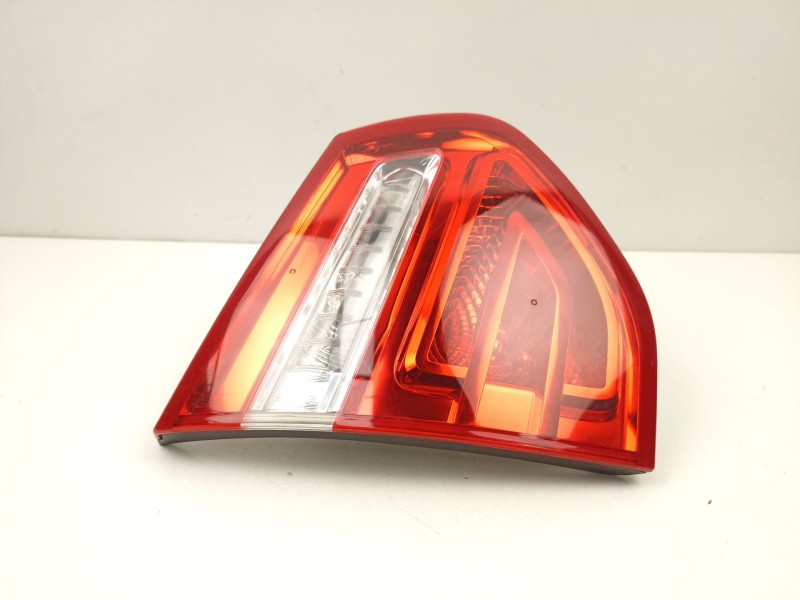 Recambio de piloto porton izquierdo para citroën c4 picasso i monospace (ud_) 1.6 16v referencia OEM IAM 9653547777  