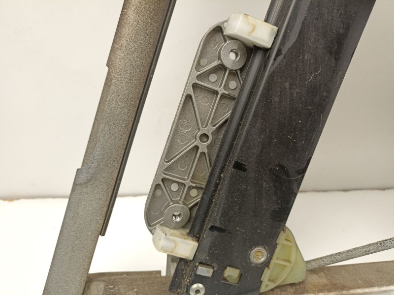 Recambio de elevalunas delantero derecho para audi tt (8n3) 1.8 t referencia OEM IAM 8N8837730  