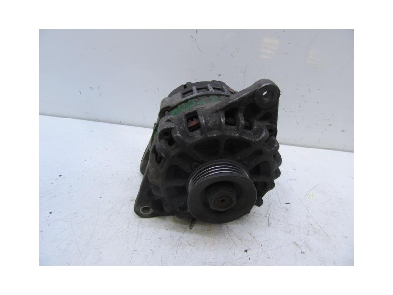 Recambio de alternador : hyundai accent : 1.5 g (101,97cv) [2000] para hyundai accent 1.5 g referencia OEM IAM 37300-22600  