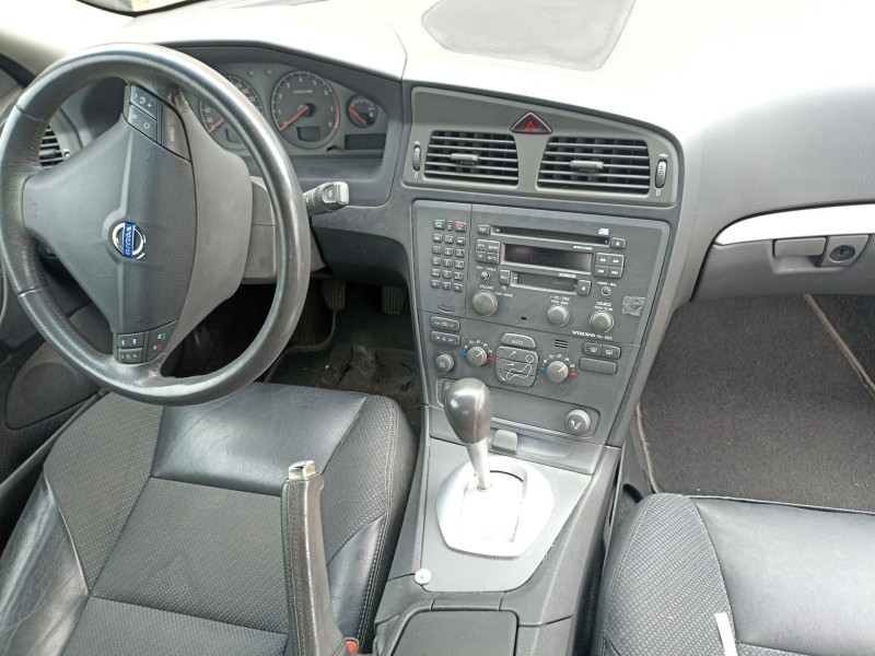 volvo s60 i (384) del año 2000