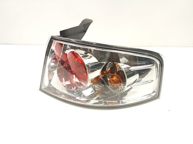 Recambio de piloto trasero derecho para seat ibiza iii (6l1) 1.9 tdi referencia OEM IAM 6L6945112B  