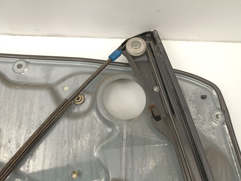 Recambio de elevalunas delantero derecho para seat ibiza iii (6l1) 1.9 tdi referencia OEM IAM 6L4837752DJ  