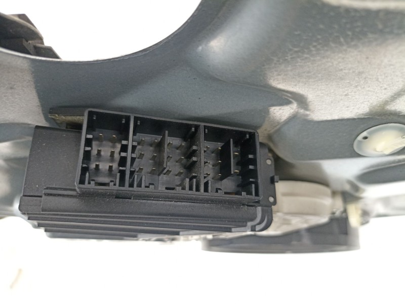 Recambio de elevalunas delantero derecho para seat ibiza iii (6l1) 1.9 tdi referencia OEM IAM 6L4837752DJ  