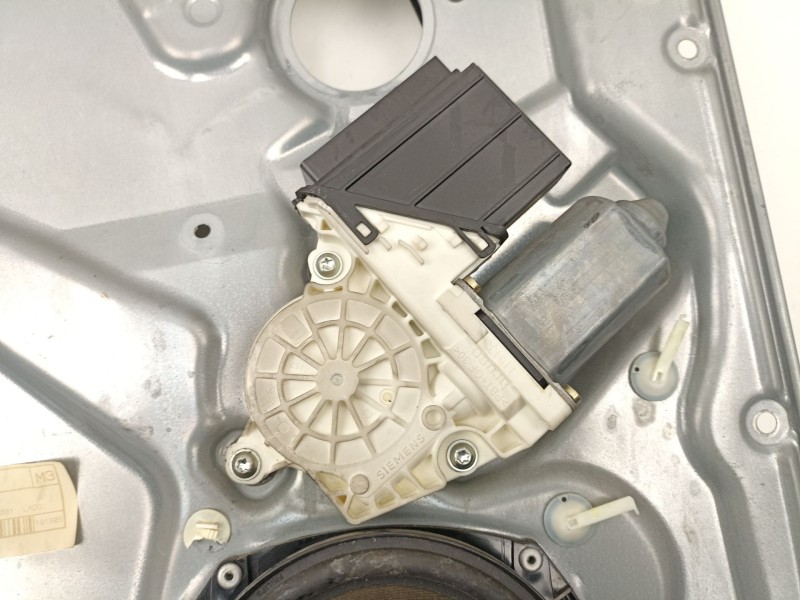 Recambio de elevalunas delantero izquierdo para seat ibiza iii (6l1) 1.9 tdi referencia OEM IAM 6L4837751CM  