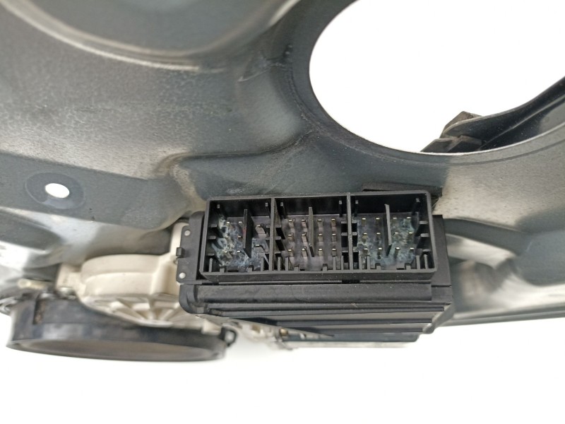 Recambio de elevalunas delantero izquierdo para seat ibiza iii (6l1) 1.9 tdi referencia OEM IAM 6L4837751CM  