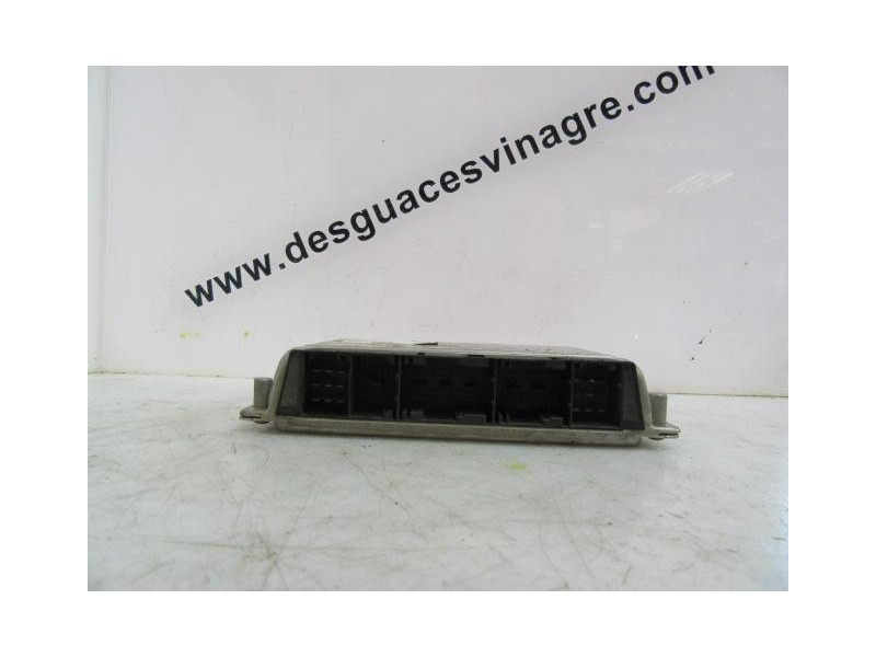 Recambio de centralita : bmw 320 : 2.0 td 20-4d-1 (136cv) [2000] para bmw  320 2.0 td 20-4d-1 referencia OEM IAM 0281001445  